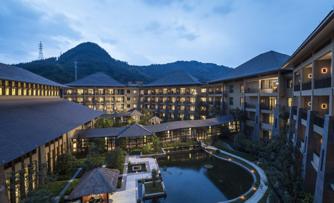 临安湍口众安氡温泉度假酒店