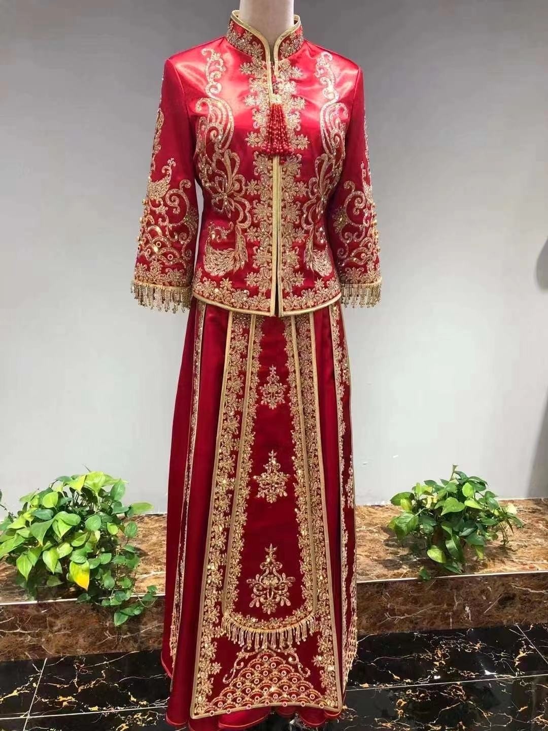 婚紗秀禾新郎裝伴郎伴娘服新款婚紗網(wǎng)紅款