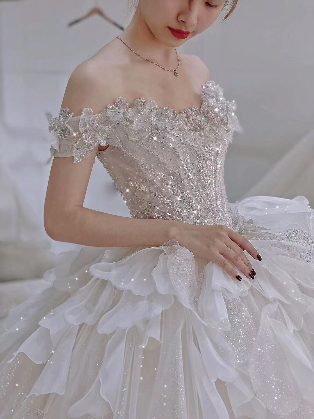 爱的羽翼，一字肩婚纱