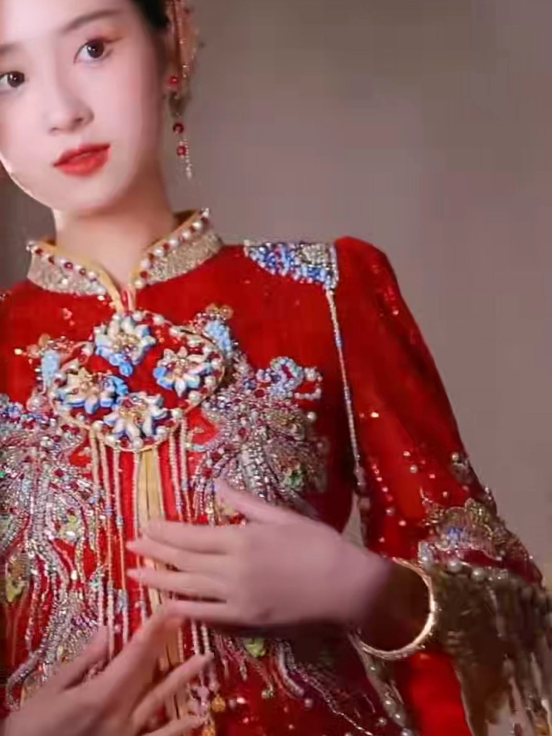 花朵小拖尾纱秀禾敬酒服套餐