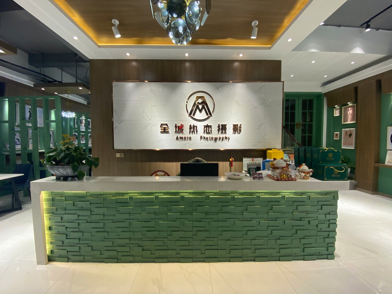 全城热恋婚纱摄影义乌店