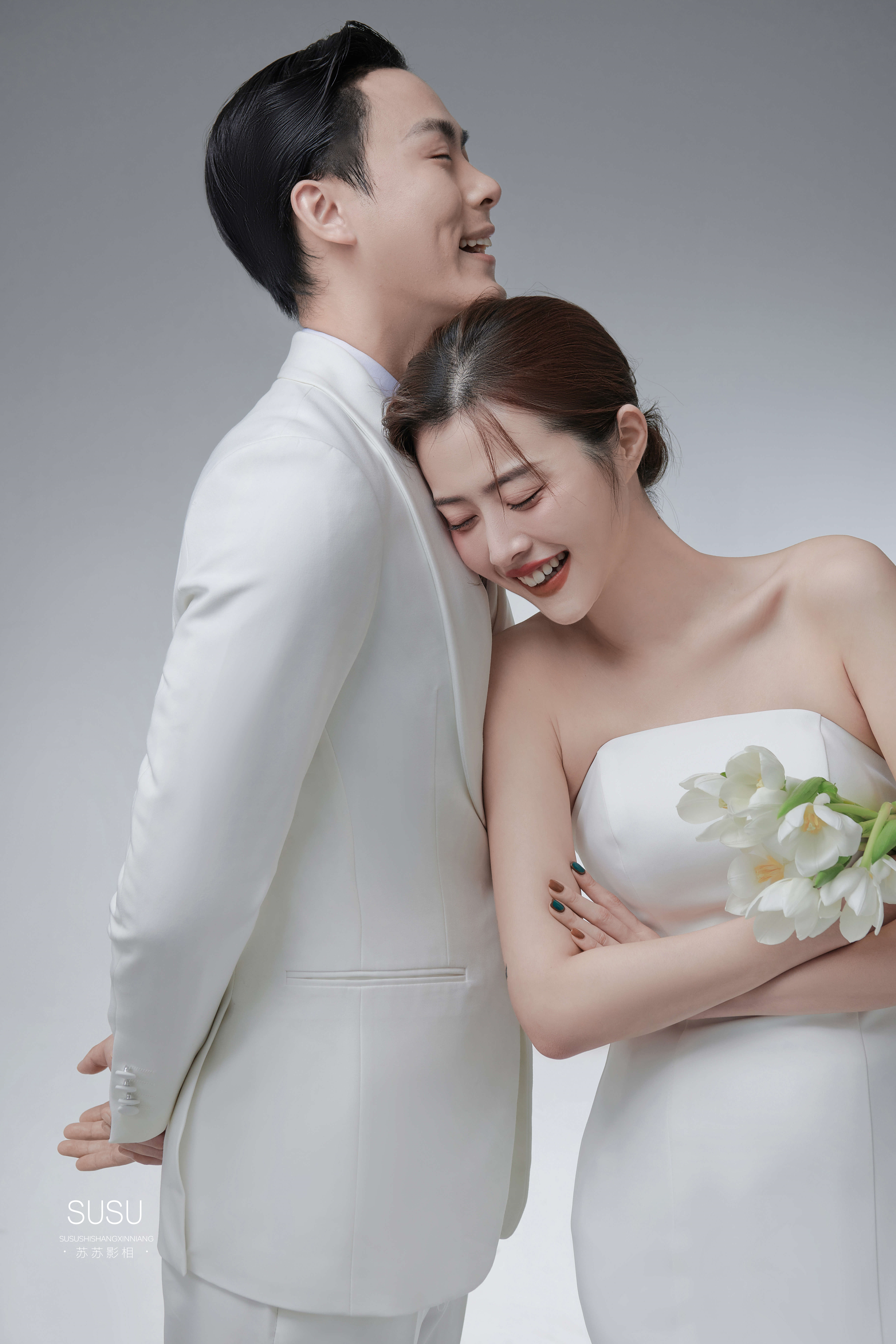 韩式极简风婚纱照