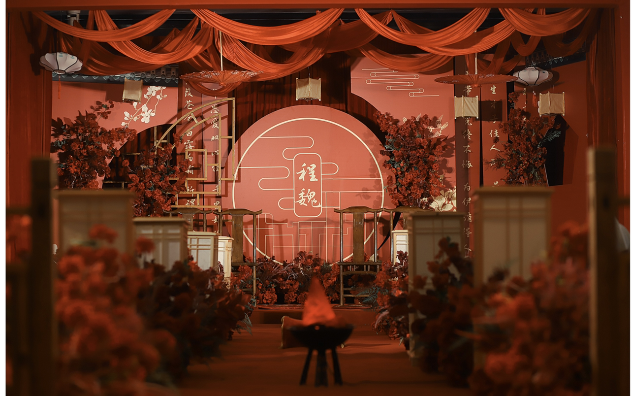 室内大气中式婚礼