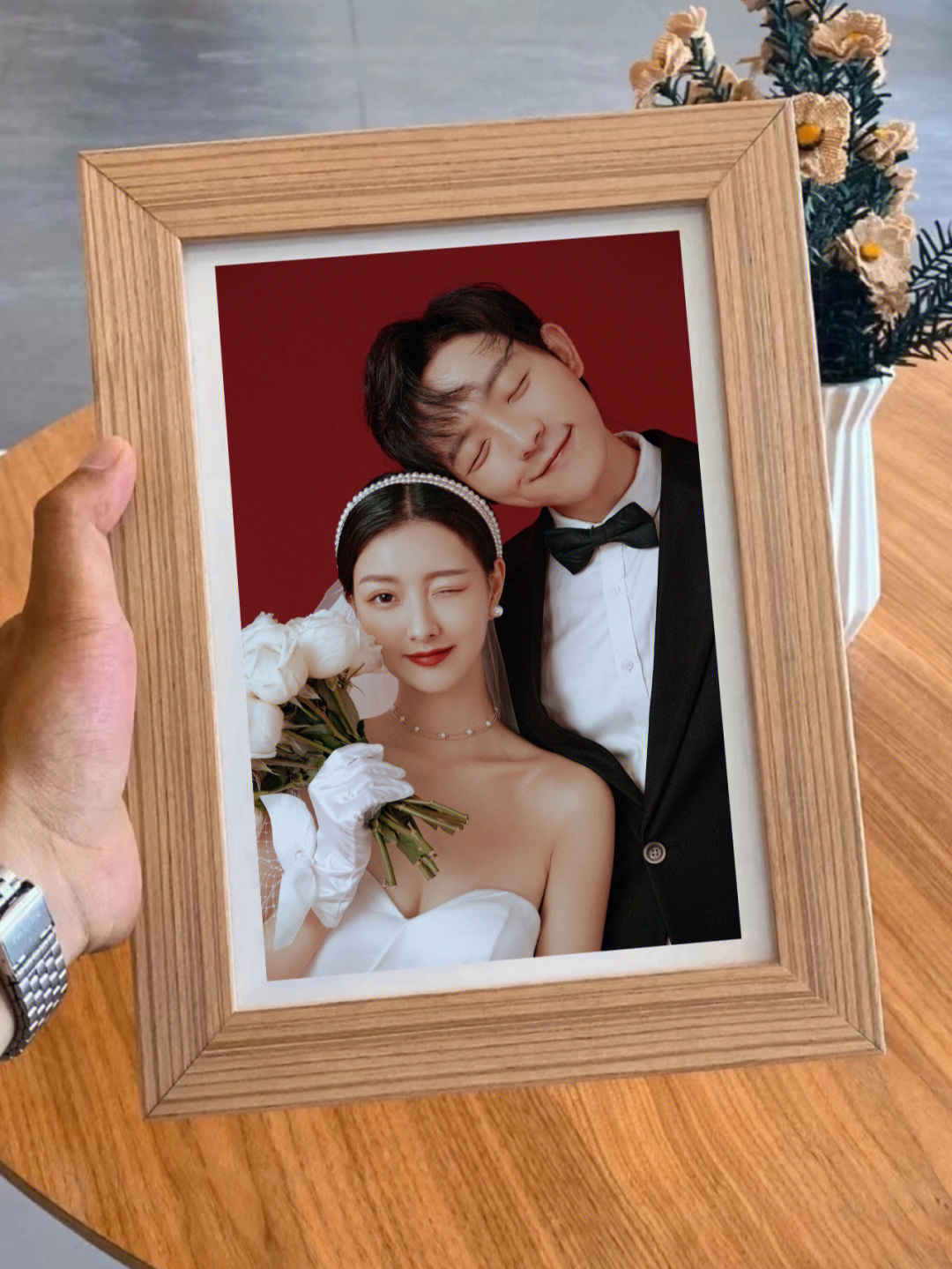 婚纱照官宣相框‼️现在年轻人都这样放婚纱照啦‼️