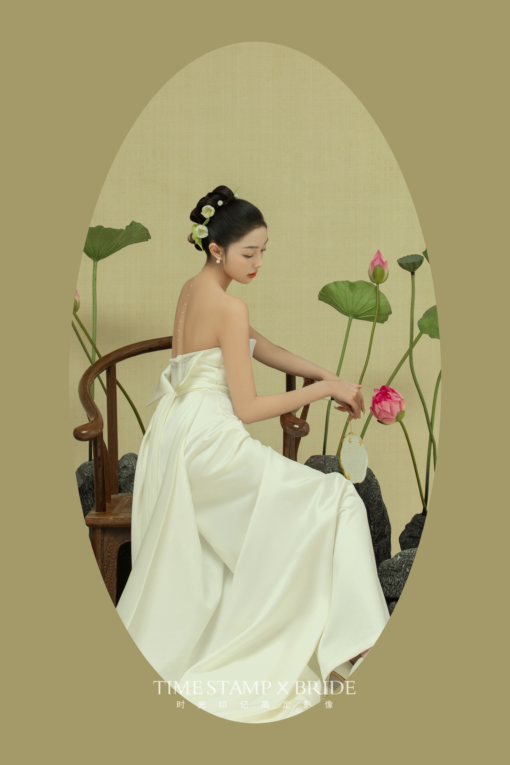 水墨荷花，中式国风婚纱照,宛如古风画卷！