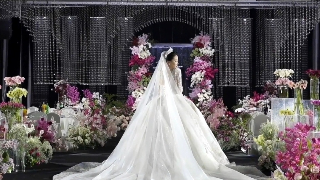 邻家女孩儿《水晶》