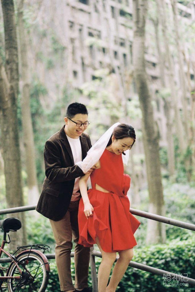 【攻略】8K搞定高级胶片风婚照，还没精修的原片都可以那么美！