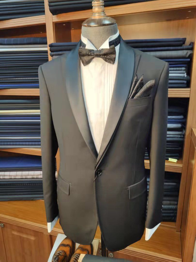 结婚宴会演出礼服三件套量身定制