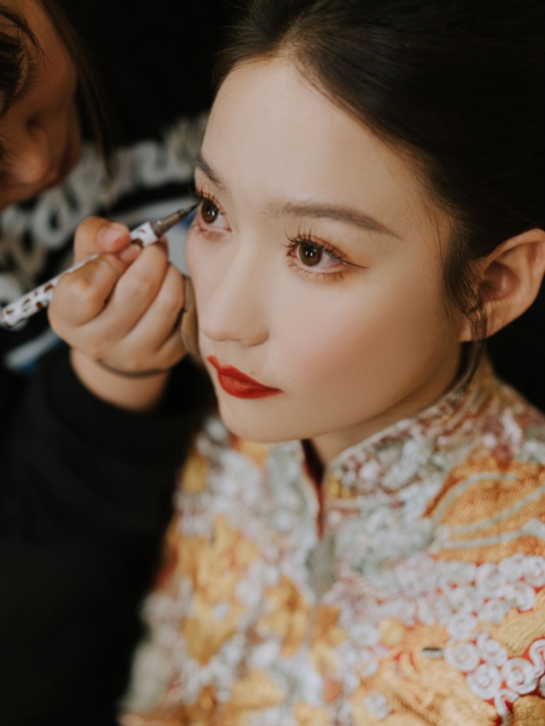 龙凤褂中式造型