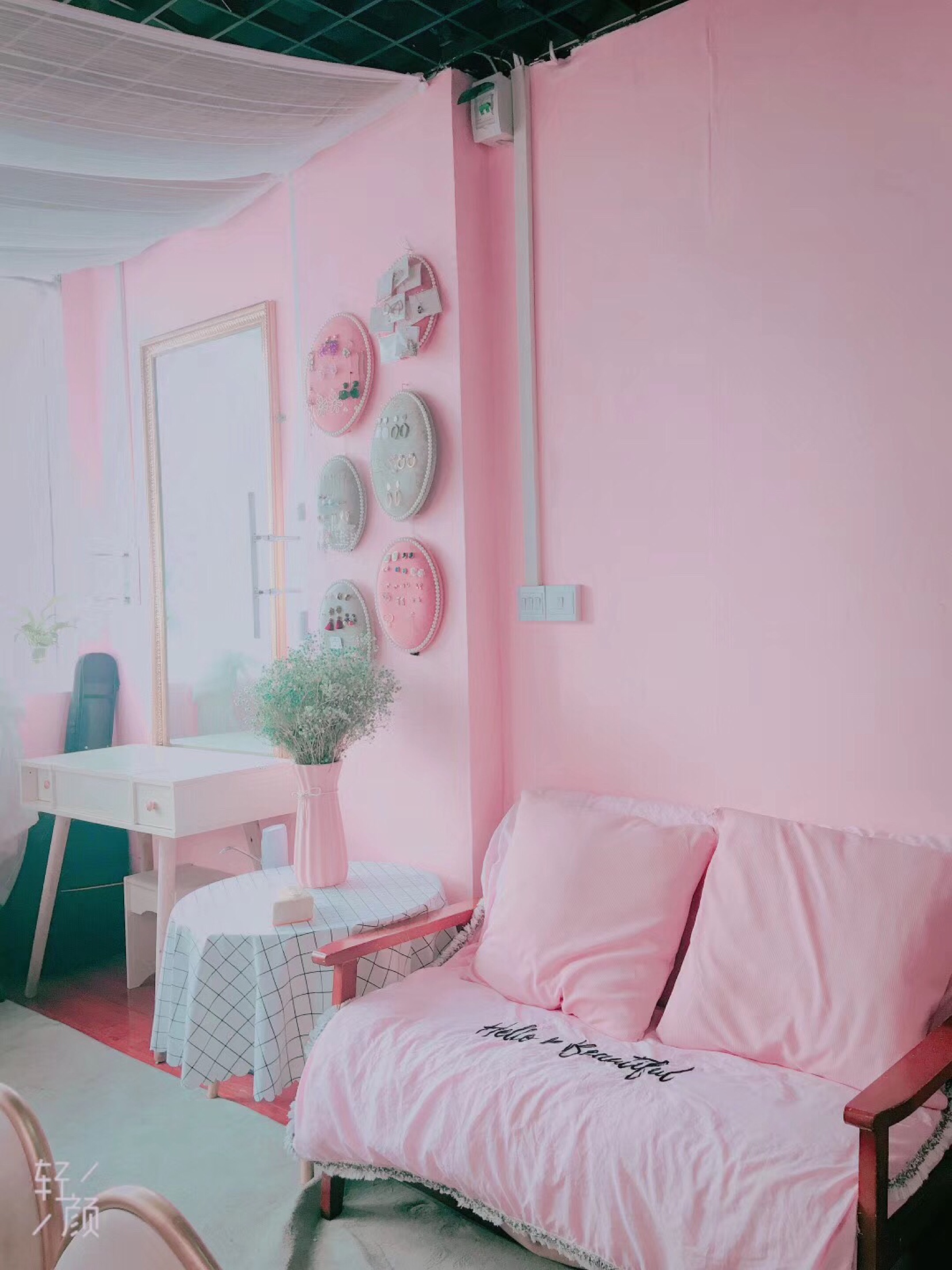 PINK   GIRL 伊一