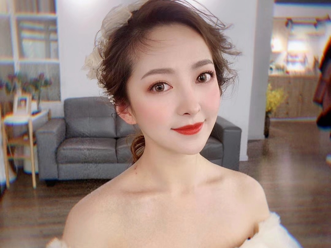 总监档新娘早妆、回门妆免费上门服务（5公立内）