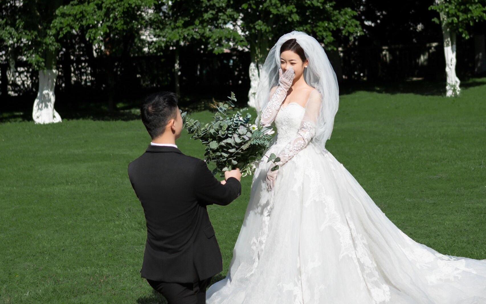 草坪系列客片欣赏！石家庄婚纱照推荐商家