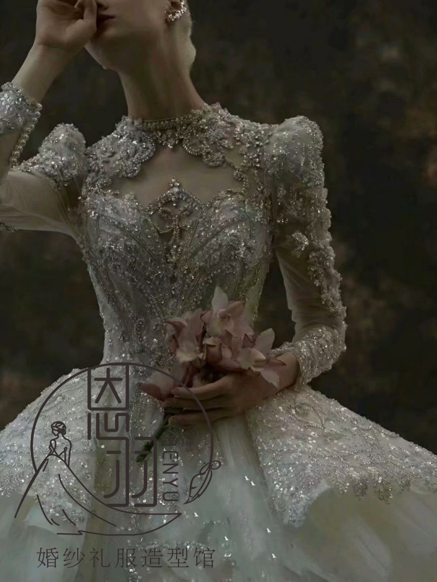 恩羽婚紗由艾造型創(chuàng)始人創(chuàng)辦