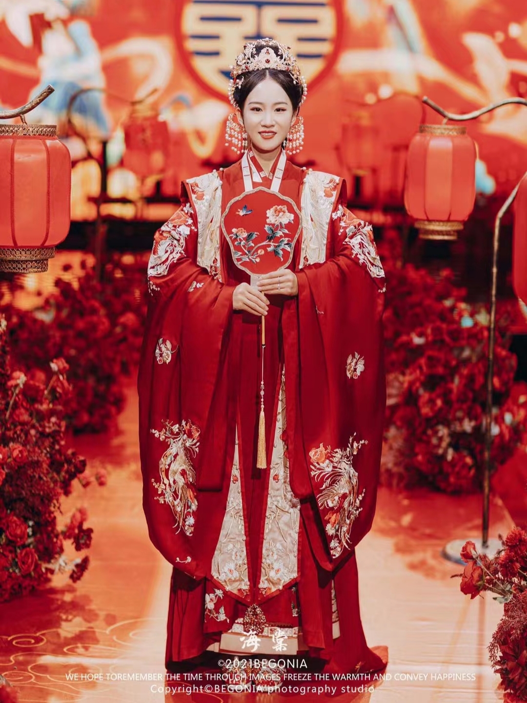 中式汉服婚礼全天婚礼跟妆+伴娘亲友团套餐