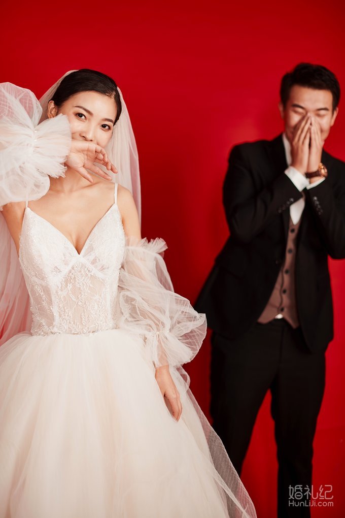 让我一见倾心的复古年代婚纱照