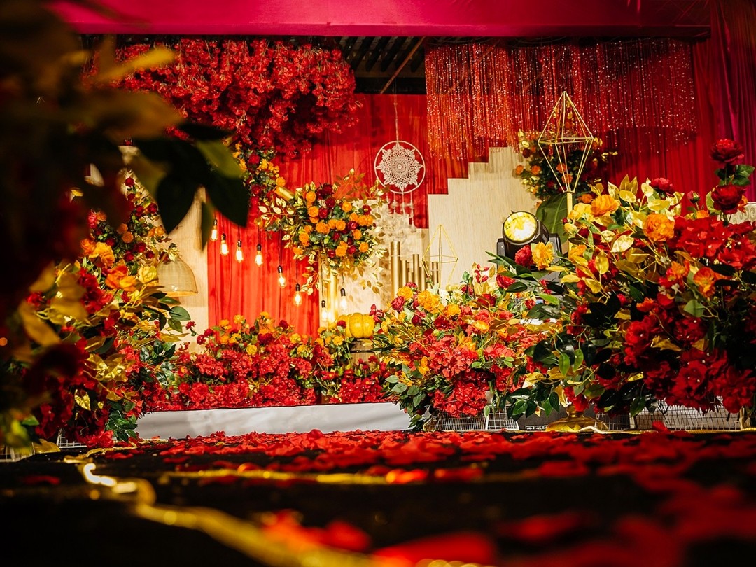 紅色復(fù)古婚禮 私人定制婚禮