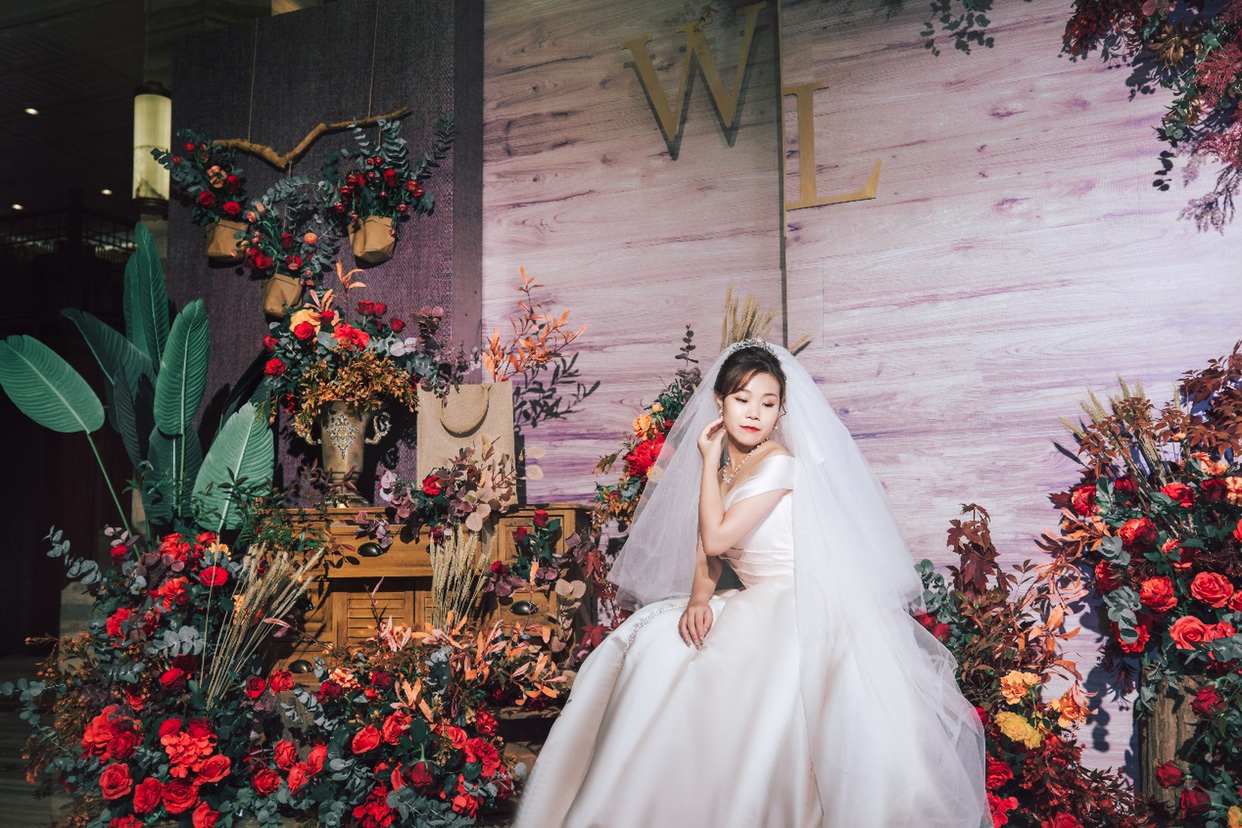 5w搞定“两场”婚礼，都说我场地选的好！