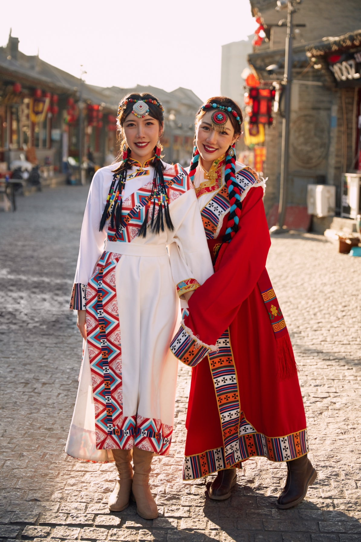 呼和浩特市大召寺藏服拍摄