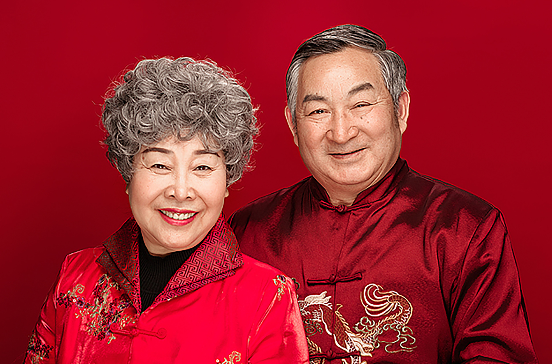 超嗨搶購(gòu)“網(wǎng)紅結(jié)婚證件照”