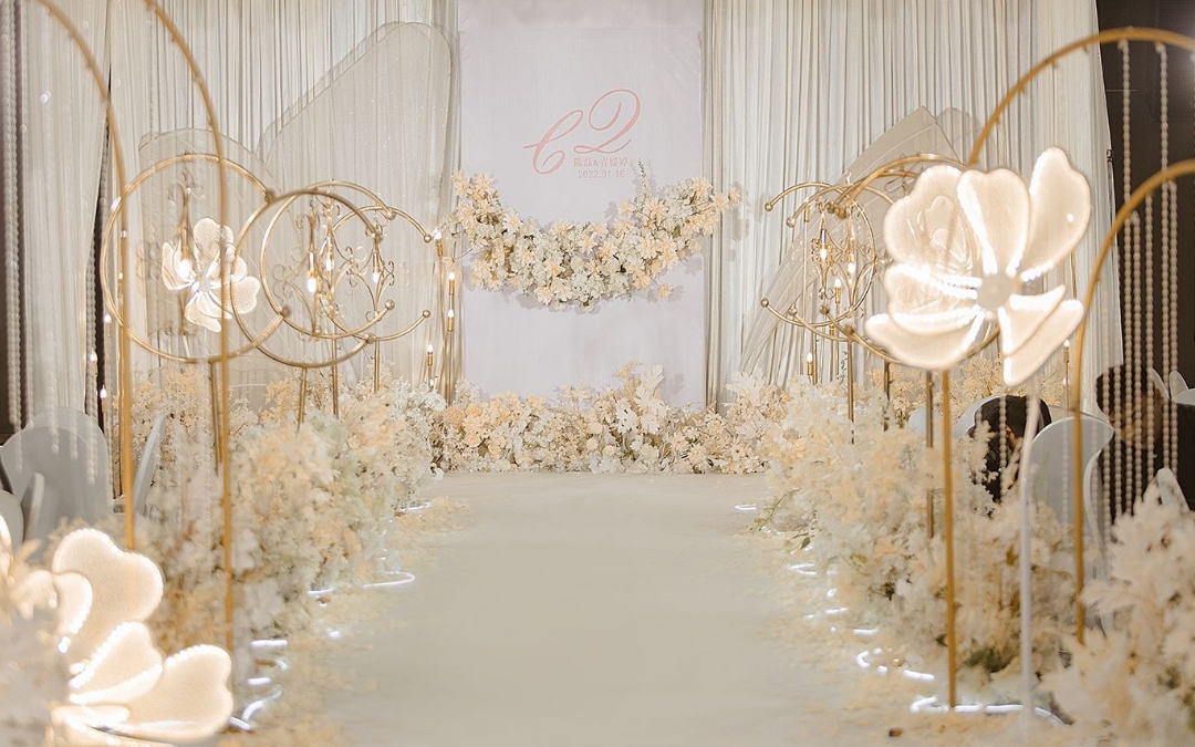 省心优选香槟色浪漫婚礼。