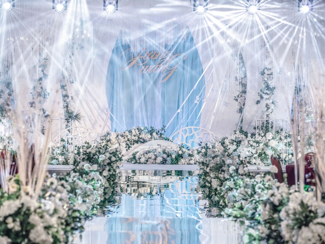 《捧在手心》——铜梁幸福约定婚礼馆