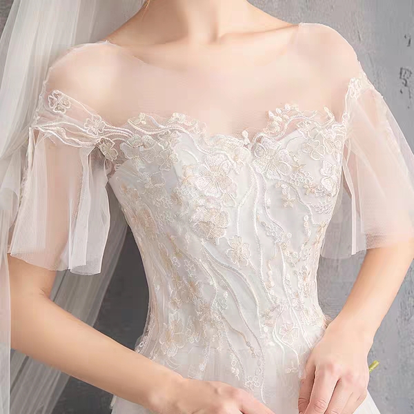 婚纱租or买？这样做性价比最高！