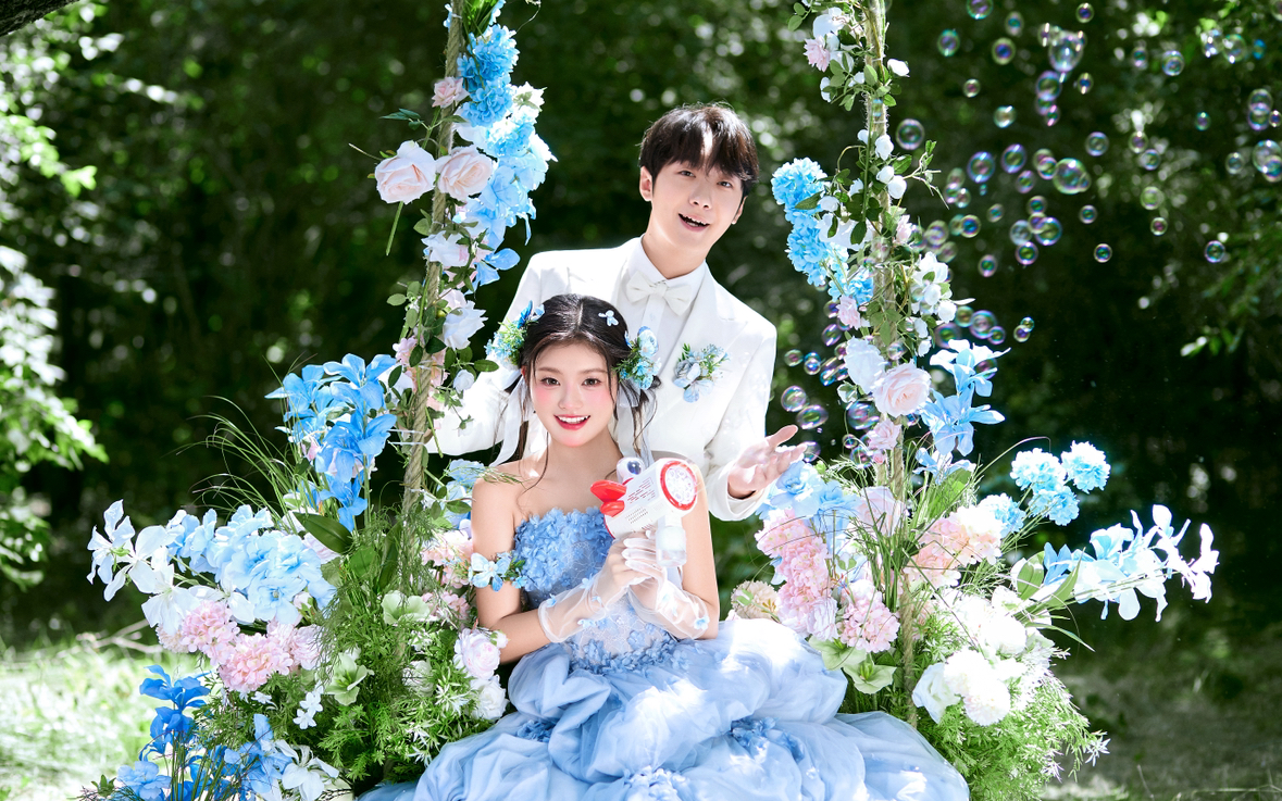 蓝色花神婚纱照美哭了