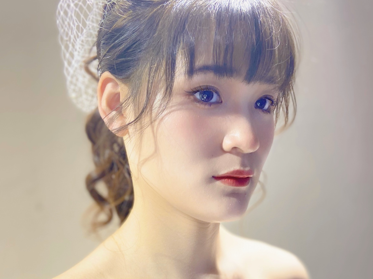 三套婚纱礼服➕跟妆