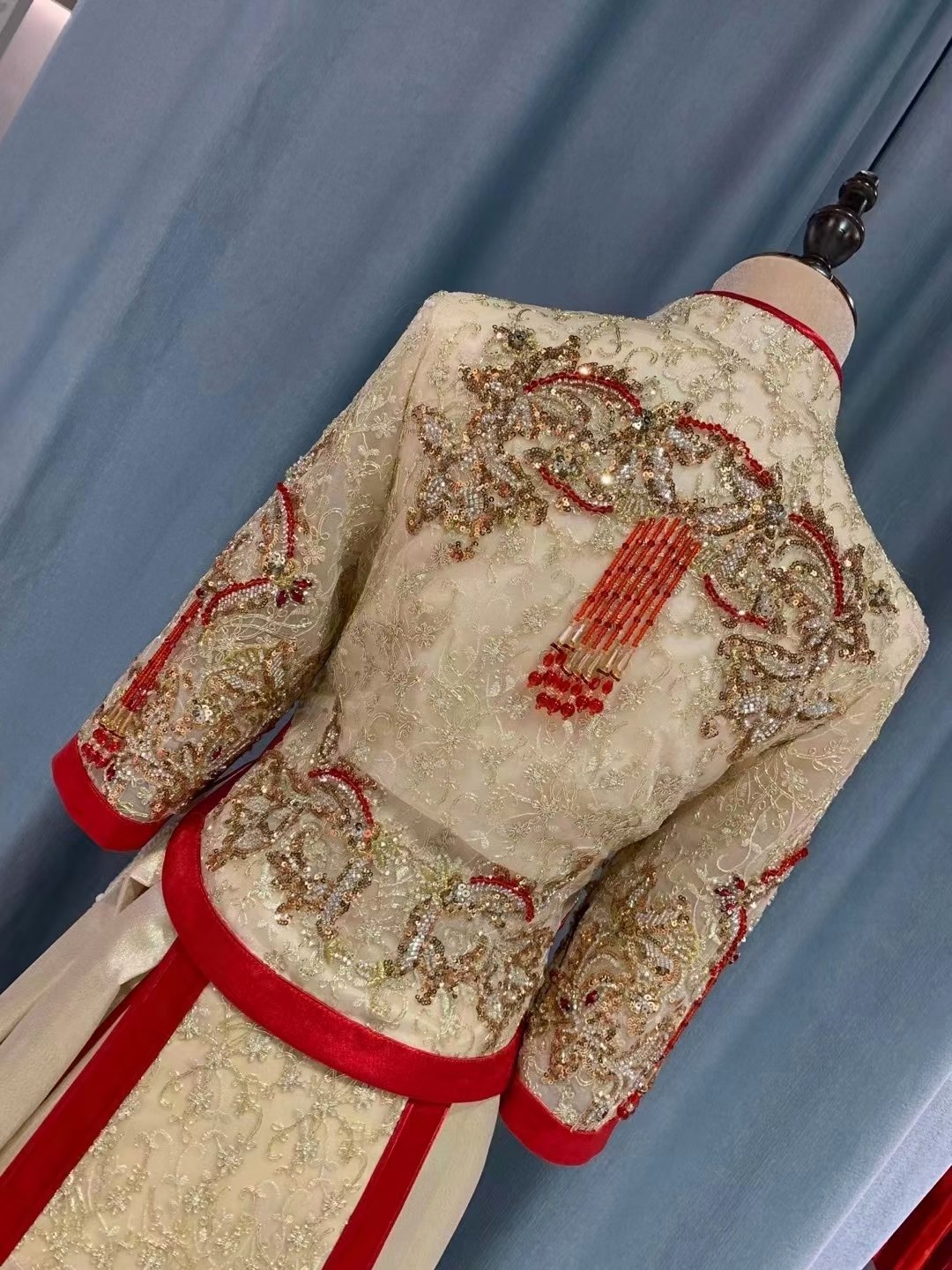 新款新娘金色秀禾服缎面婚纱丝绒敬酒服