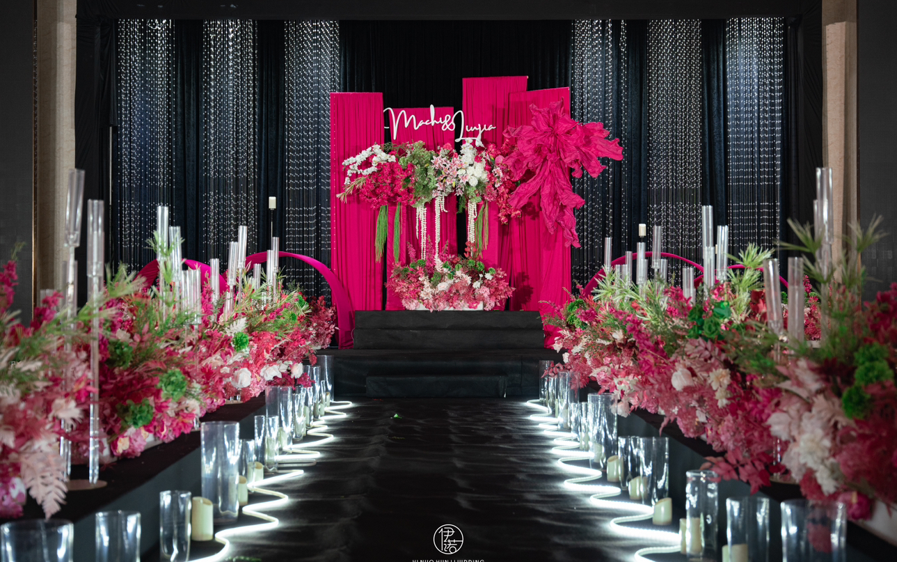 黑玫色水晶质感婚礼