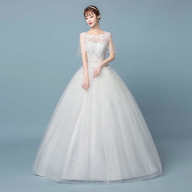 秀禾服，婚纱，进酒服，低价出售