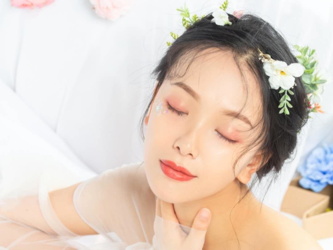【树夏美妆】资深化妆师+资深全天摄影师