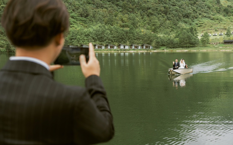 雅安目的地婚礼-浮云海子