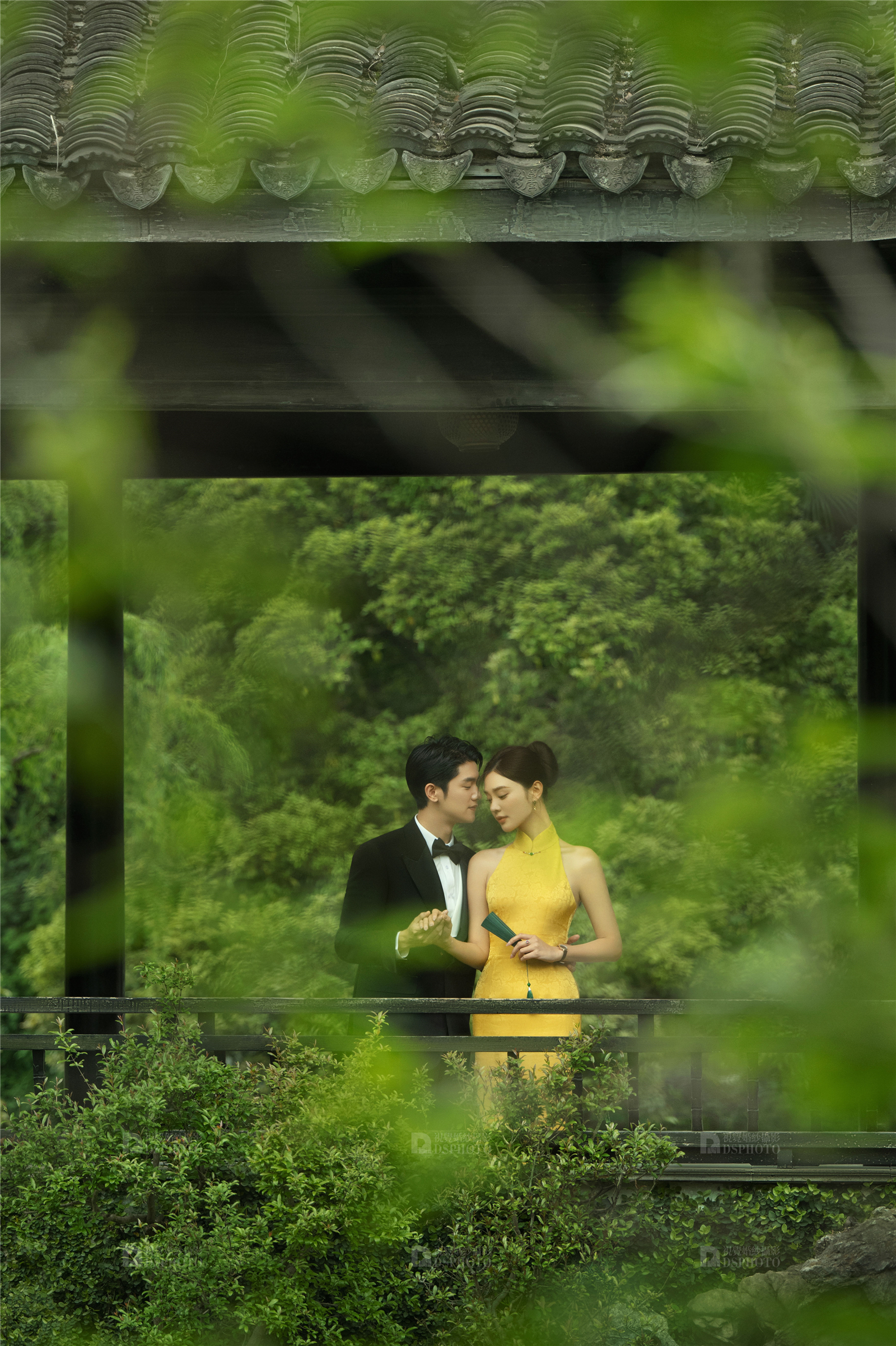 旗袍婚纱照尽显温婉含蓄的美，太好看了！