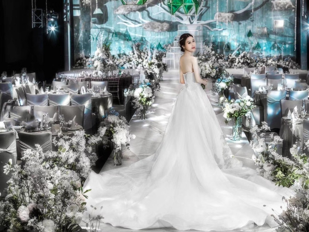 【活动特价】高性价比 | 户外小清新白绿色系婚礼