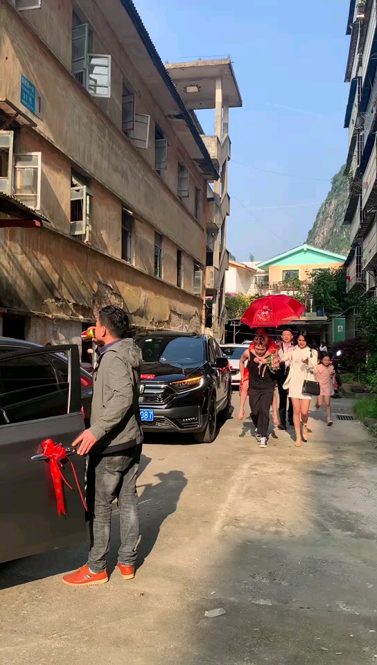 桂林化妆师新娘婚礼单妆上门服务