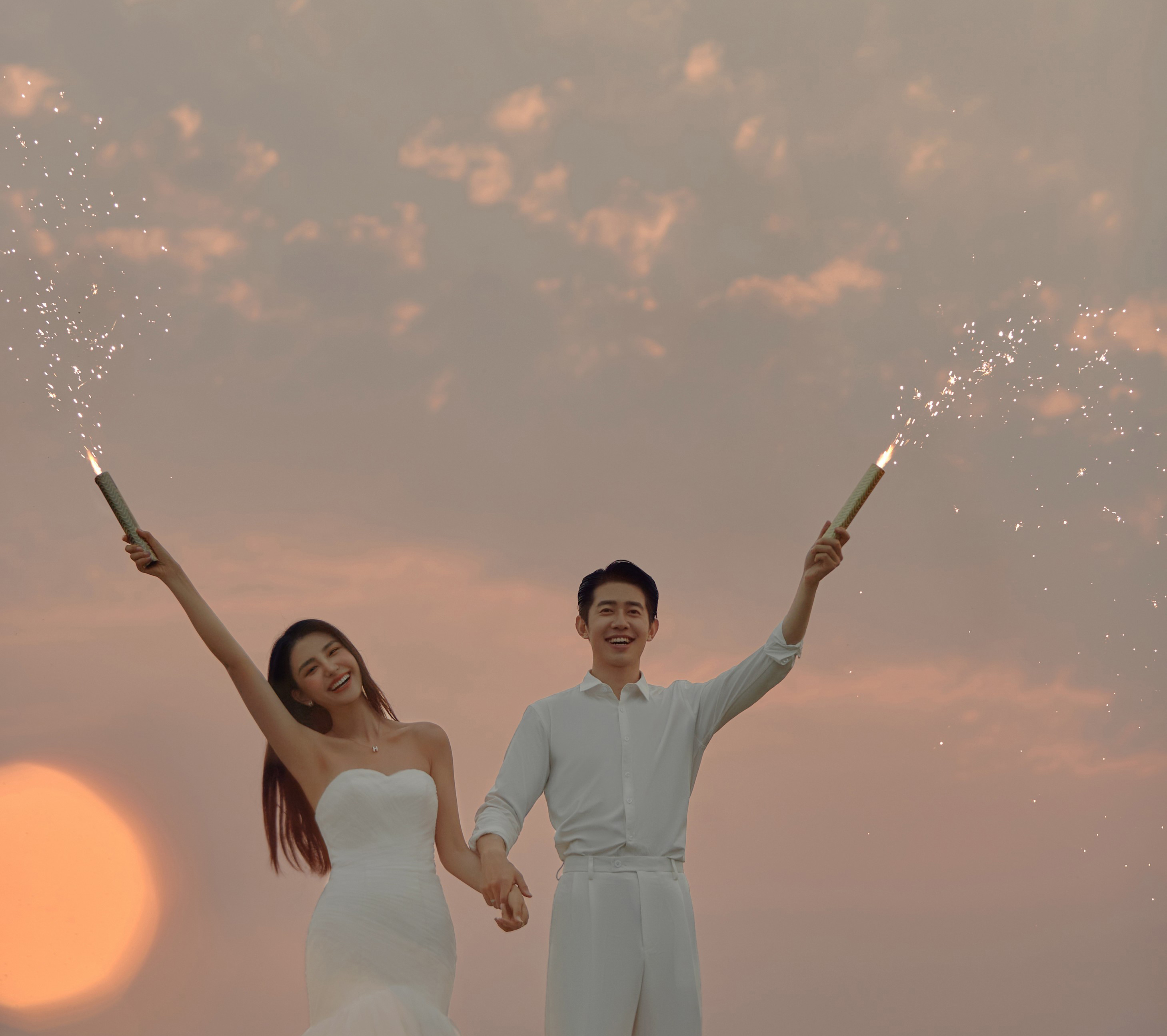 【电影婚照】拍出自然美.鄂尔多斯婚纱外景地