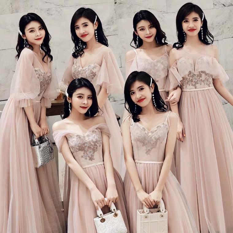闺蜜选了红色的伴娘服 有哪些伴娘服可以代替？