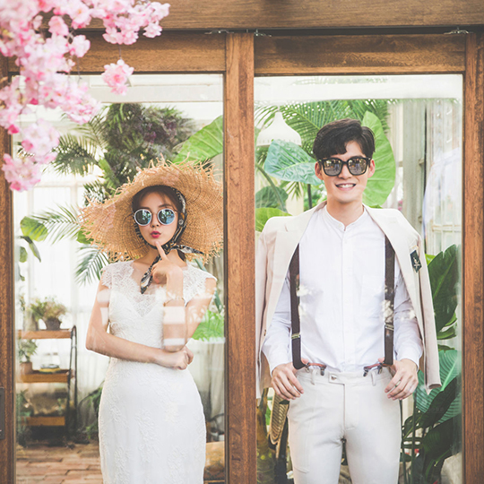 全程包车包门票+再送全新婚纱一件+精修50张