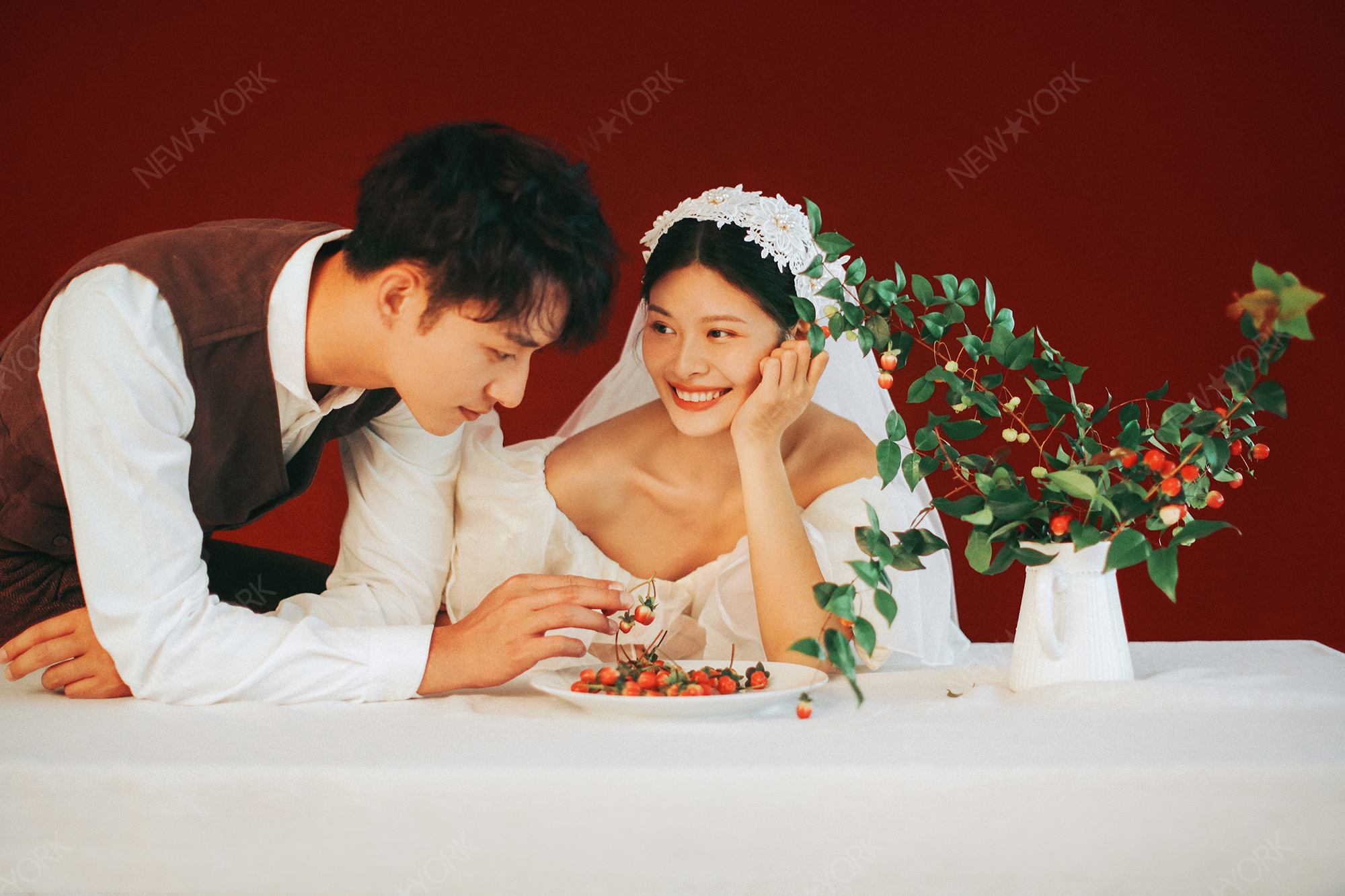 總監(jiān)團(tuán)隊(duì)|8服多造|原始底片全送
