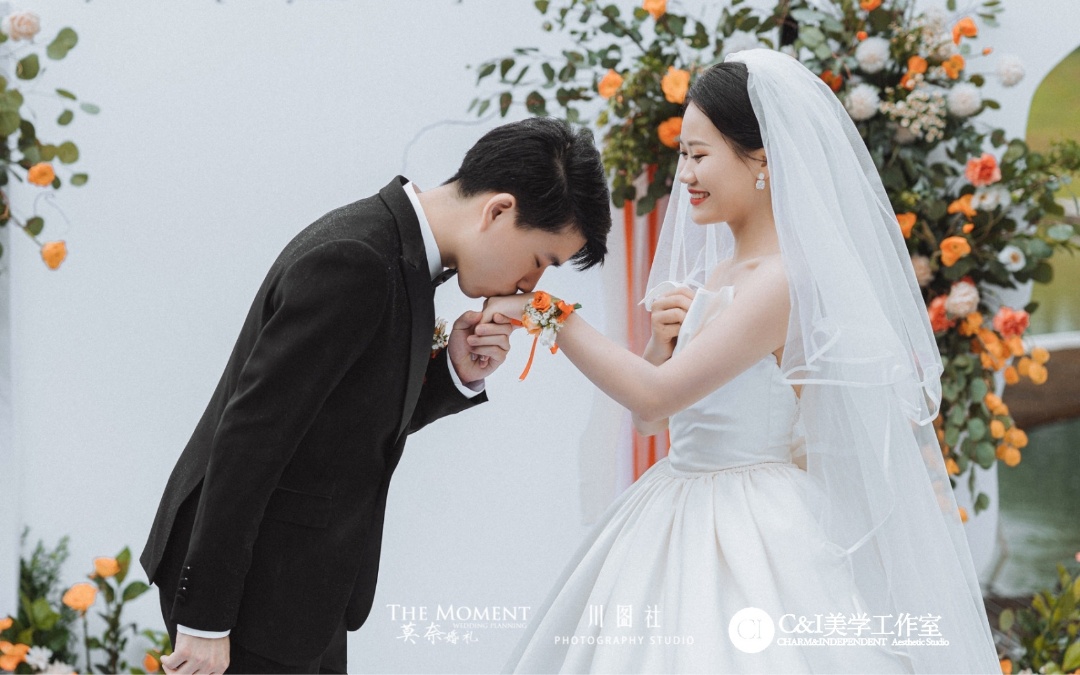 户外婚礼跟妆（超爱笑的新娘）