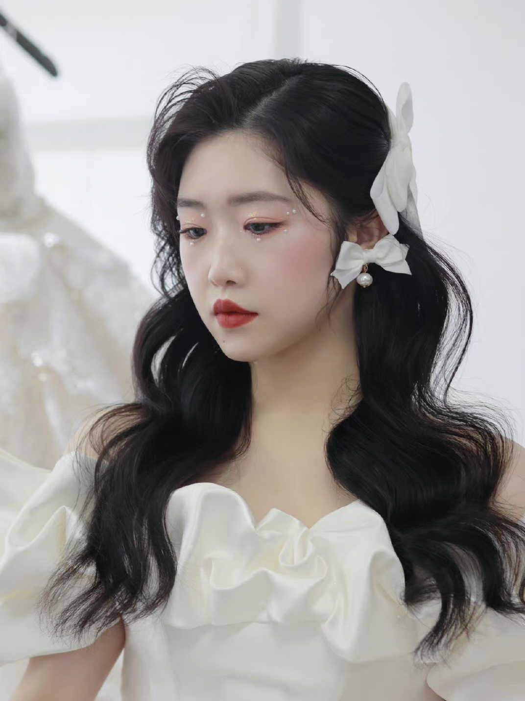 莫奈《女王奢享》导师团队+全场婚纱礼服任选   