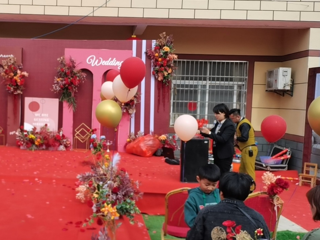新款红色系泰式婚礼-中式婚礼