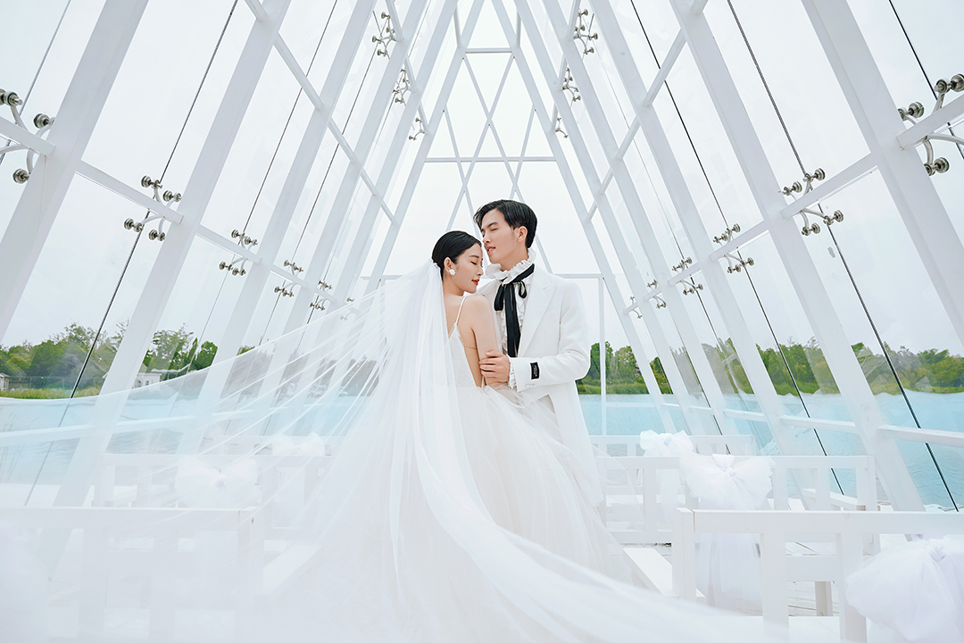 【全国包邮】一价全包+12服+210张+送婚纱 