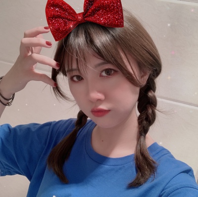 蜜桃汁儿