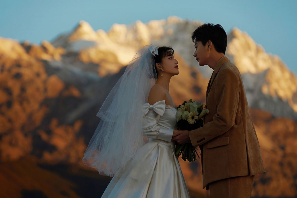 克洛伊全球旅拍麗江全新輕旅拍婚紗照婚紗攝影