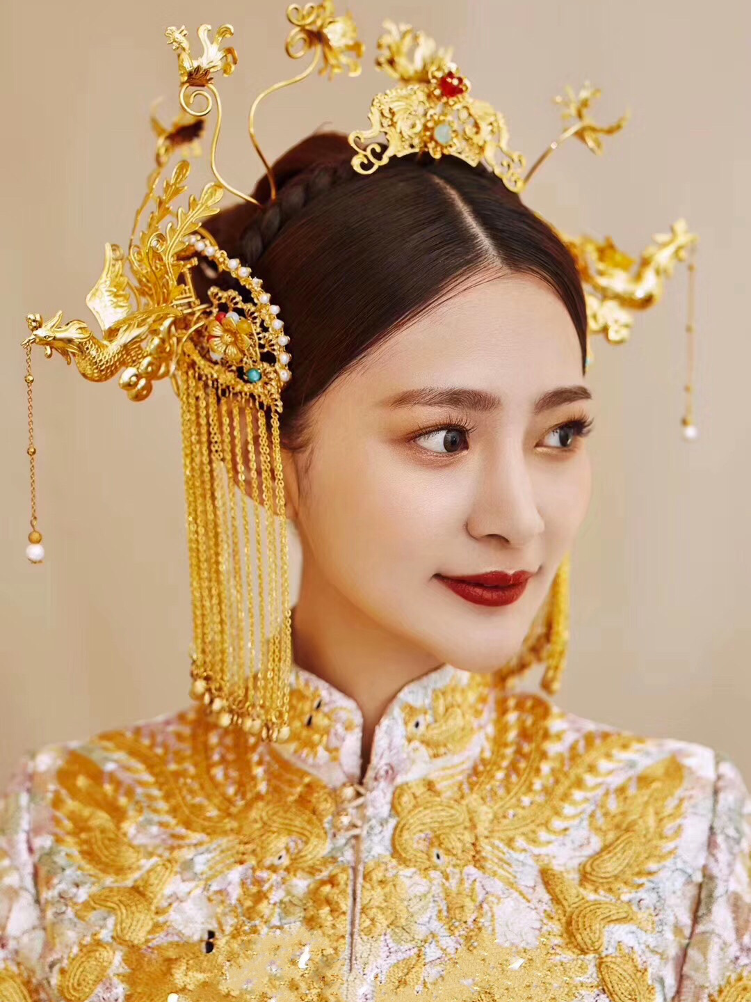 婉莎新娘妆婉莎新娘礼服跟妆特惠