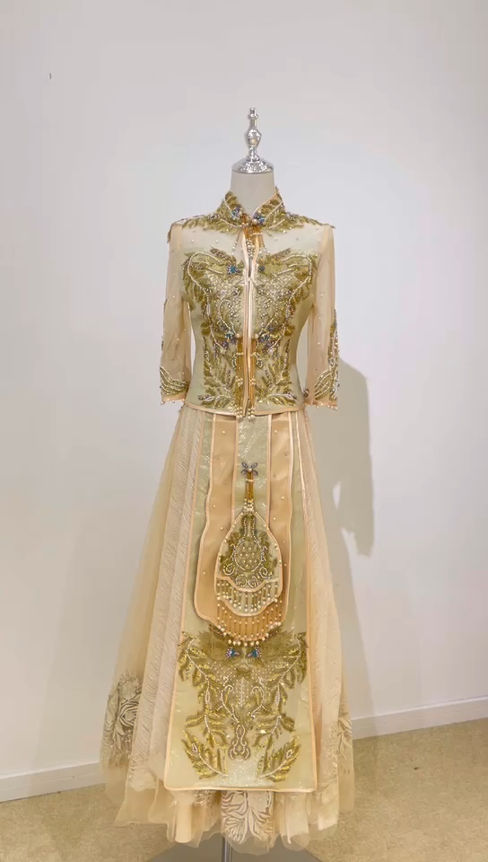 【重工高級(jí)套系】全包租憑套餐+伴娘服+頭紗