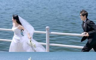 海边婚纱照的浪漫✨氛围感美哭了
