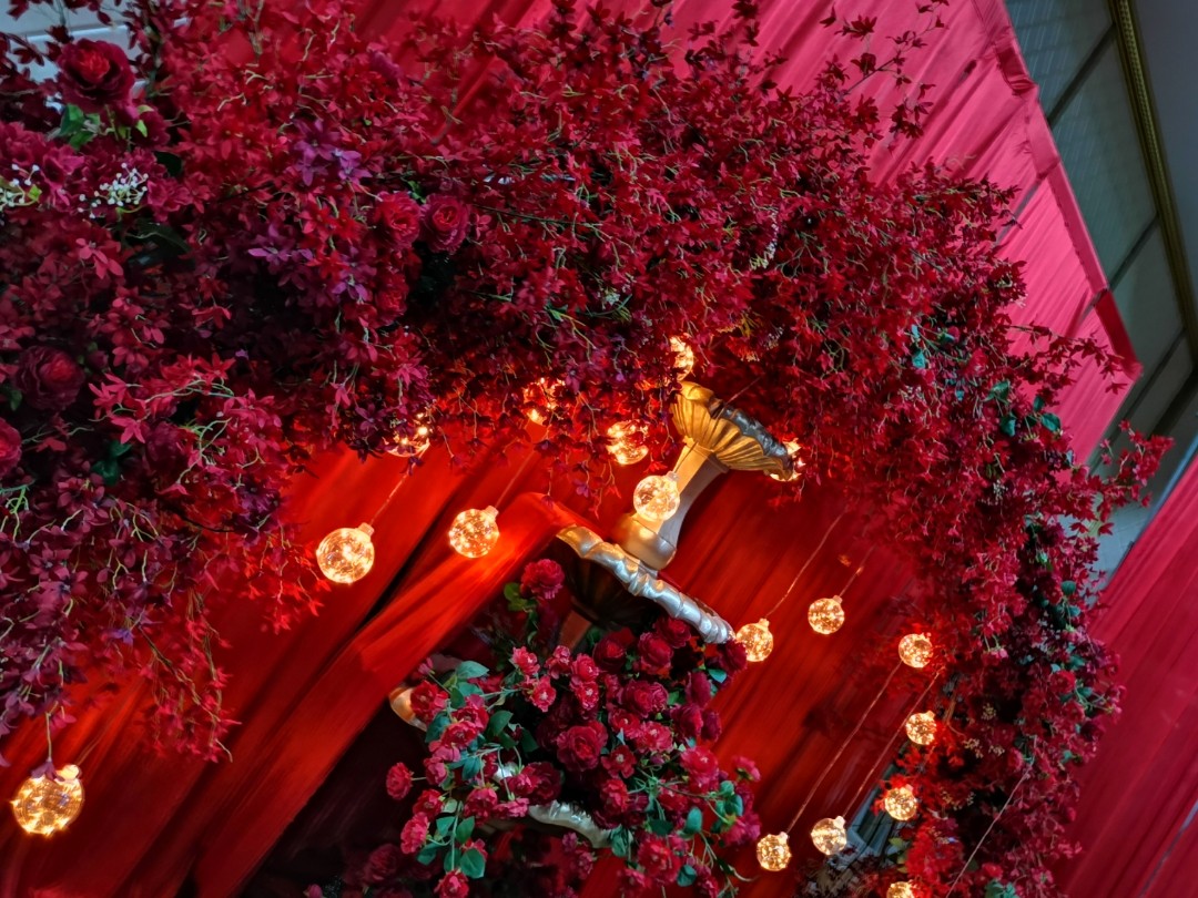 喜慶紅色創(chuàng)意經(jīng)濟(jì)實(shí)惠套系
